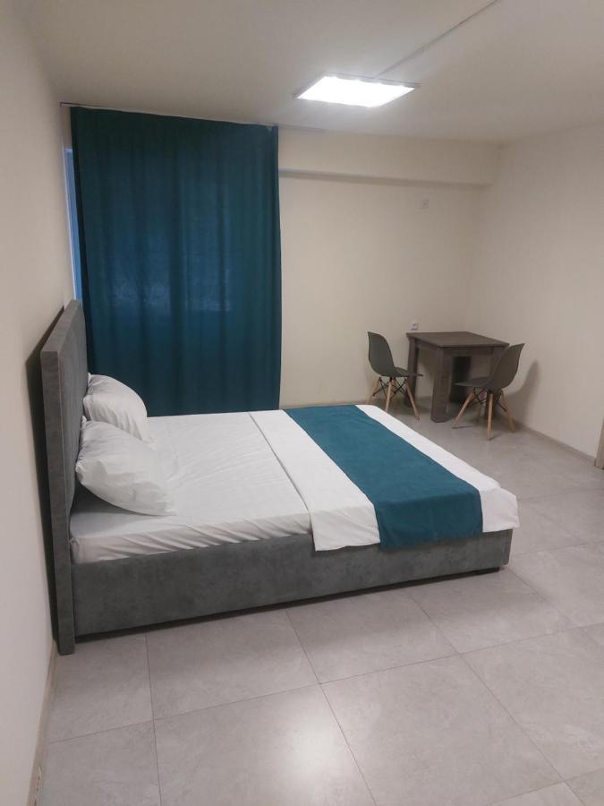 The Best Hotel-Hostel Erevan Esterno foto